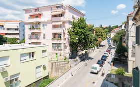 Capital Apartments And Rooms